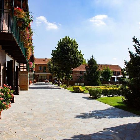 Agriturismo La Margherita Карманьйола Екстер'єр фото