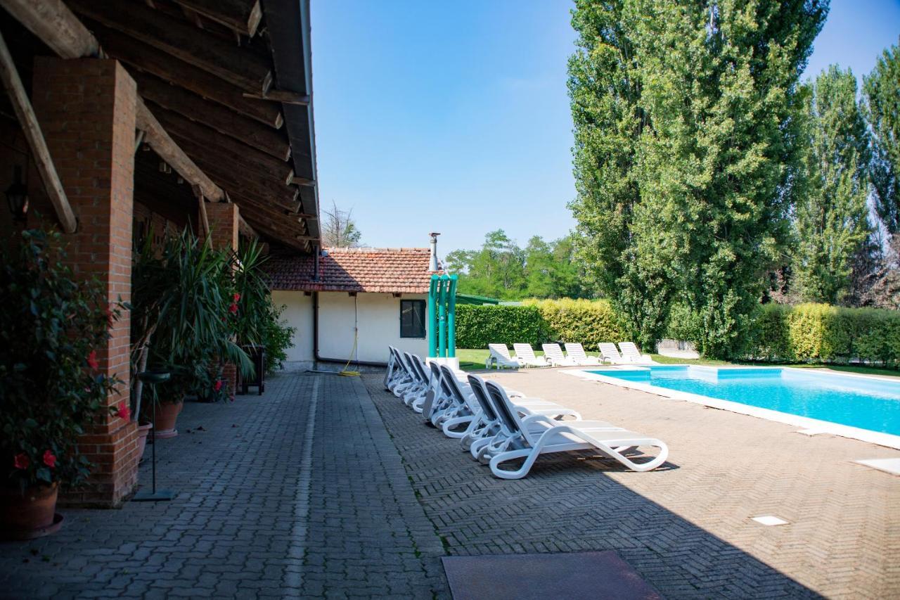Agriturismo La Margherita Карманьйола Екстер'єр фото
